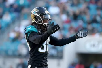 Misteriozan slučaj o kojem bruji Amerika: Biv&scaron;a NFL zvijezda nestala, policija prona&scaron;la ubijenu majku