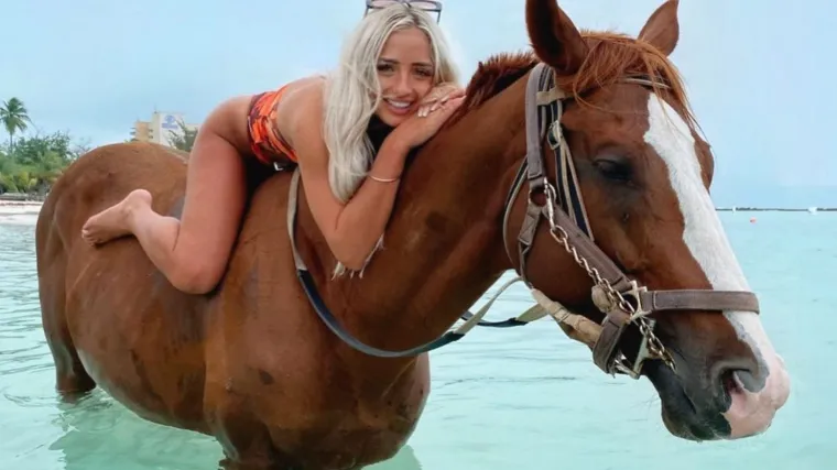 Ova plavuša osvojila je neosvojivog: Pogledajte njezin Instagram, prekrasna je, a i prezgodna