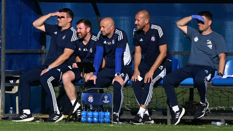 Jakirović secirao pobjedu Dinama pa poslao o&scaron;tru poruku svojim igračima: 'Tako će&scaron; pokazati da si dostojan ovog dresa...'