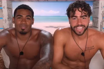 Znao je da će ga odbaciti? Na vidjelo izašla tajna oklada zvijezde realityja, on baš glumi