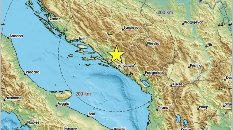 Jak potres prepla&scaron;io stanovnike BIH, osjetio se i u Dalmaciji: 'Gadno', 'Neugodno', 'Cijela se kuća zatresla'