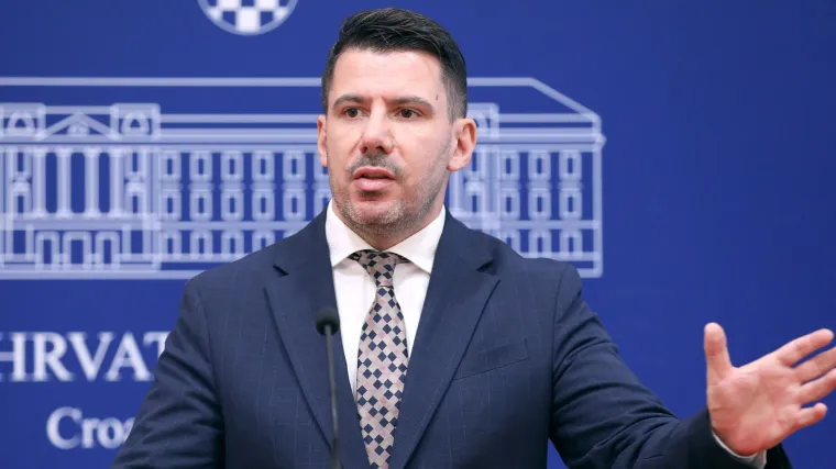 Grmoja: 'Svi znamo &scaron;to se događa u Slavoniji, a Grlić Radman zaradio je na toj muci seljaka'