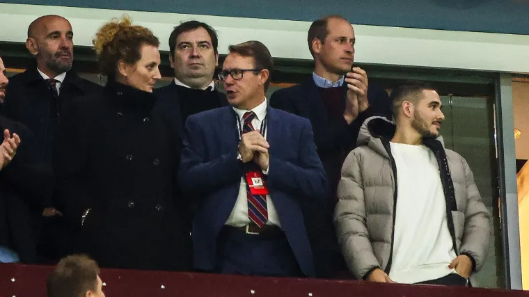 Budući kralj gledao je Plemiće uživo, a mogao je uživati u zvučnoj kulisi koju su stvarale mnogobrojne pristalice Zrinjskog