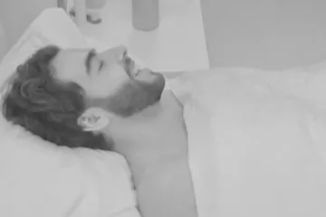 Mislio da vodi ljubav: Pričao tijekom sna, hihotao se i otkrio neke tajne