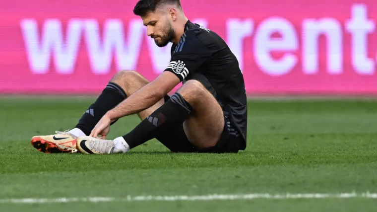 Udarni reprezentativni napadač oti&scaron;ao je u Beograd kod čudesne Srpkinje: Pomogla je Modriću, može li i Petkoviću?