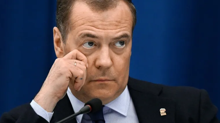 Medvedev o ratu na Bliskom istoku: 'Prijatelji iz NATO-a, sad ste zaista shvatili? I samo će biti gore'