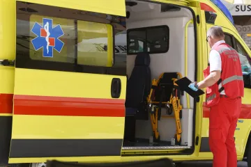 Teška prometna nesreća u Malinskoj na Krku: Jedan vozač preminuo u bolnici