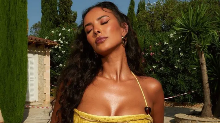 Maya Jama prošetala najizazovniju haljinu ikada: Kroz mrežicu se sve vidjelo, ispast će vam oči
