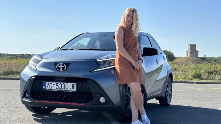 Je li gradski auto uistinu samo za grad? Vozila sam dizajnerskog gradskog šminkera do mora, pogledajte kako smo se proveli