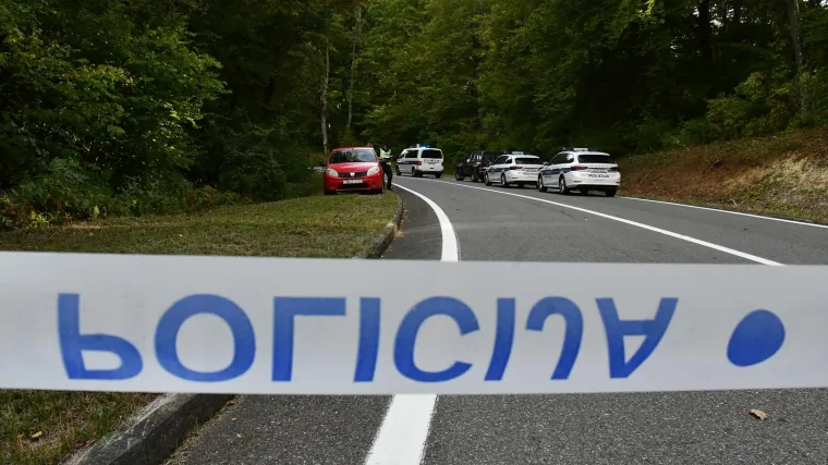 Horor u Istri: Pokraj ceste pronađeno tijelo 80- godišnjeg muškarca