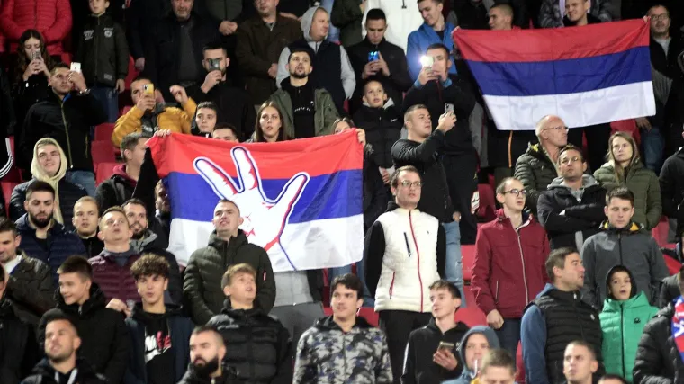 Srpski mediji kipte od bijesa na 'provokaciju' sa &scaron;ahovnicom: 'Scena s Marakane &scaron;okirala Srbiju!'