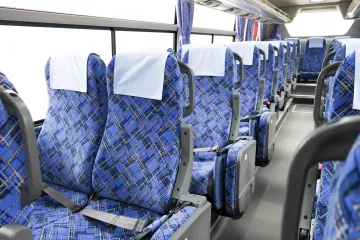 Zašto autobusi često imaju čudne uzorke na sjedalima? Razlog zapravo ima smisla: Prilično su dobri u...