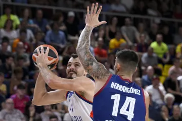 Barcelona uz Real Madrid i dalje stopostotna: Mršava partija Žižića u pobjedi Efesa