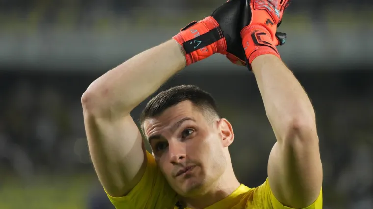 Nastavlja se crni niz Vatrenih: Livaković zbog ozljede propu&scaron;ta važnu utakmicu Konferencijske lige