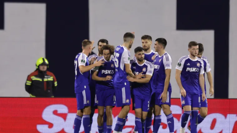 Englez dijeli pravdu na utakmici Dinama i Viktorije