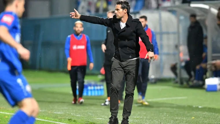 Karoglan iznenadio sve u povratničkoj utakmici za Hajduk: Uveo igrača, pa ga izvadio za 12 minuta