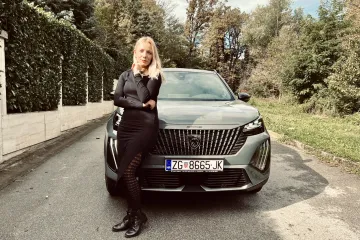 U Hrvatsku stigao novi Peugeot 2008: Osvježen mu je dizan i unutrašnjost, a od veljače stiže i s novim pogonom