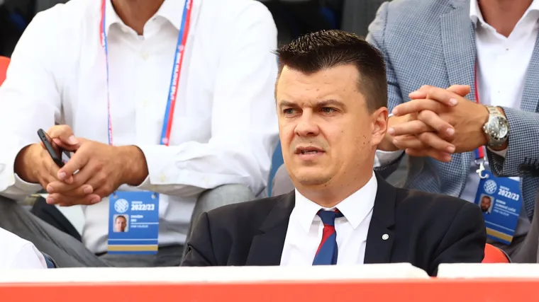 Oglasio se sportski direktor Hajduka: Ova njegova objava zasigurno će odu&scaron;eviti pristalice Bijelih