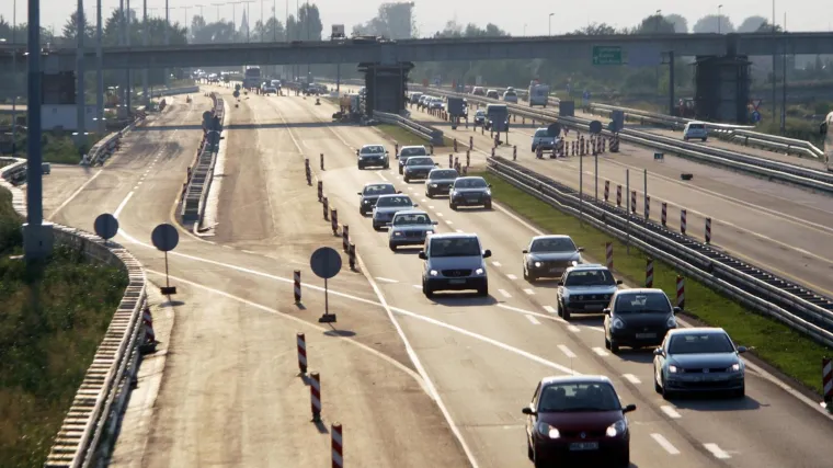 Prometna nesreća na čvoru Križ, vozi se usporeno. Zbog maratona dio Jadranske magistrale bit će zatvoren