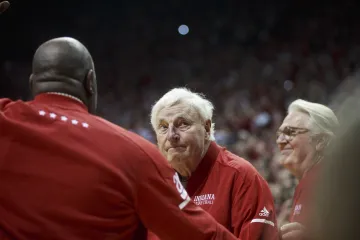 Ko&scaron;arka&scaron;ki svijet zavijen u crno: Umro legendarni trener i član Kuće slavnih Bob Knight