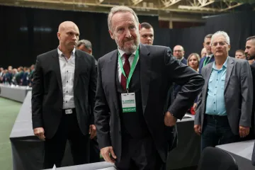 Izetbegoviću ukinuto policijsko osiguranje: Trebalo je godinu dana da shvate kako je u mirovini i da na to nema pravo