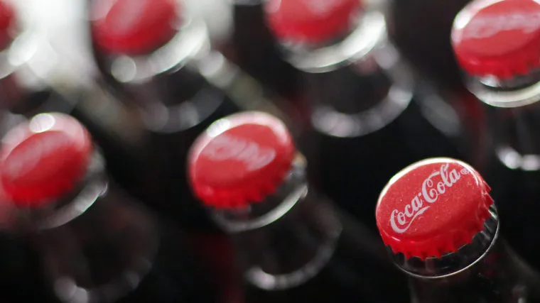 Coca Cola se opet oglasila: Misli su nam i dalje s osobom pogođenom incidentom, nastavljamo podržavati policiju