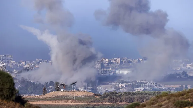 VIDEO Izvori iz Gaze: Izrael pokrenuo istodobne napade na tri bolnice, ima žrtava