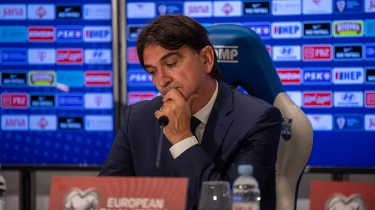 Vatreni kod Spomenika Domovini odali počast preminulima: 'Vječno smo im zahvalni'