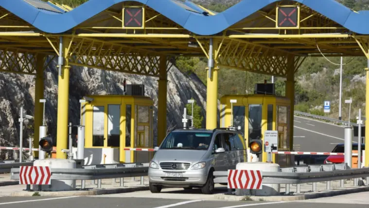 Noćna mora 70 Srba na hrvatskoj granici: 'Pod rotacijama smo ispraćeni do prve pumpe ...'