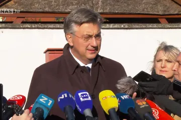 Plenković iz Vukovara: 'Ovo ne smije biti mjesto podjele, svi su dobrodošli u kolonu. SDSS? Donijeli su odluku'