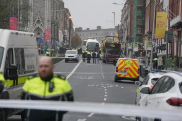 Troje djece i dvoje odraslih ozlijeđeno u napadu nožem u Dublinu. Prevezeni su u bolnice