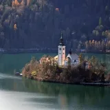 Zimska čarolija samo 140 km od Zagreba: Vodič za advent na Bledu