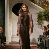 Gigi Hadid otvorila spektakl Ralpha Laurena u New Yorku: Jesen će biti u znaku romantike