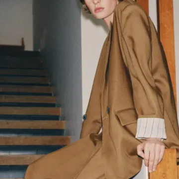 Hlače koje ovog proljeća mijenjaju traperice: Udobne, elegantne i jako chic