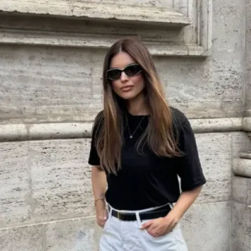 Uvijek u trendu: Anita Dujić pokazala kako nosi hit komad ovog ljeta