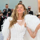 Gisele B&uuml;ndchen slavi rođendan: Slučajno je otkrivena u shopping centru i postala najplaćeniji model