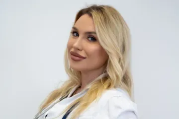 Petra Me&scaron;trić za Žena.hr: Za&scaron;to se neke žene sve kasnije odlučuju imati djecu?