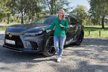 Nenametljiv, a moćan: Vozila sam hibridni Lexus koji i nakon 25 godina privlači kupce diljem svijeta