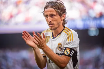 Luka Modrić večeras ru&scaron;i jo&scaron; jedan nevjerojatan rekord: Ancelotti se nada magiji Hrvata