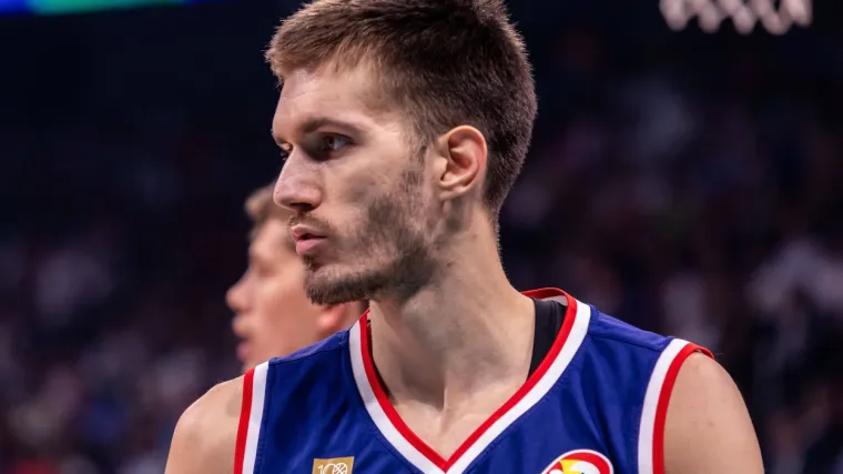 Srbin u svega nekoliko dana promijenio tri kluba u najjačoj ligi svijeta pa dobio otkaz: Brzopotezno se vratio u Europu