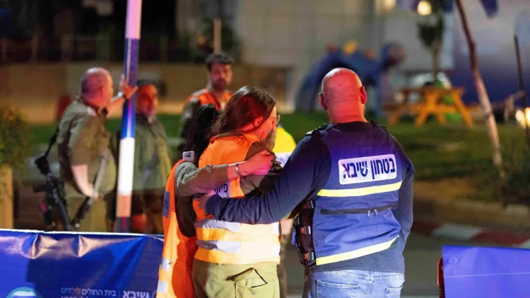 'Odvratan teroristički napad'! Pojavila se snimka napadača koji su pucali po nevinim ljudima: Smaknuli ih civili