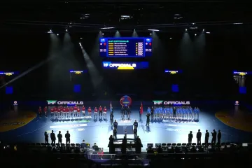 Kraljice šoka ponosno zapjevale Lijepu našu pred dvoboj s Kinom