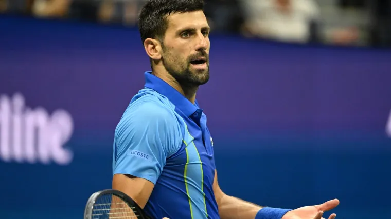 Prodan Đokovićev reket s kojim je osvojio Grand Slam: 'Samo je stajao u mom ormaru sve ove godine'