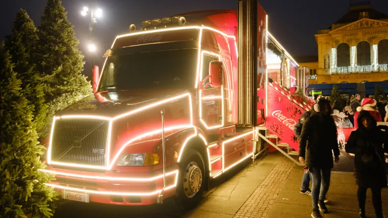 Kamion Djeda Božićnjaka ove godine putuje po cijeloj Hrvatskoj, evo gdje ćete ga uloviti!