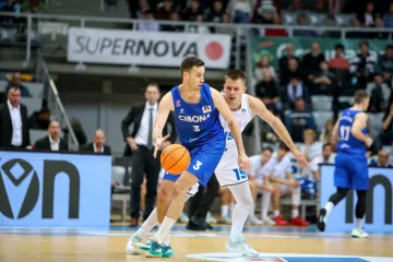Cibona sa samo petoricom seniorskih igrača slavila u Zadru i nanijela domaćinu prvi poraz u prvenstvu