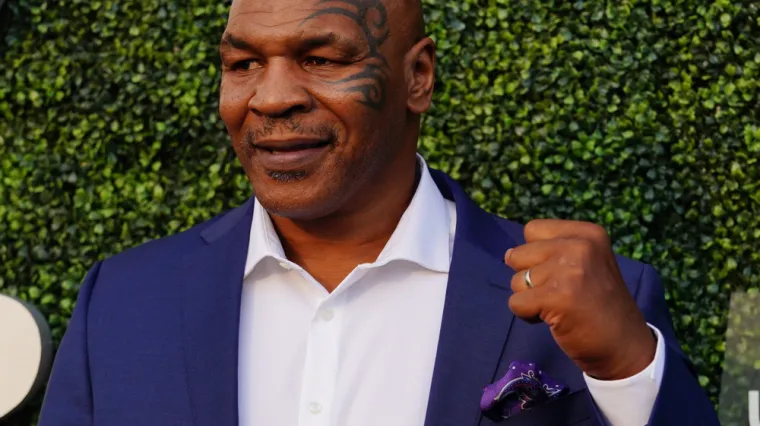 Slavni na udaru proruske propagande: Mike Tyson, udovica Elvisa Preslyja, Frodo... Svi oni protiv Ukrajine