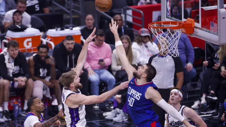 Zubac i &Scaron;arić odlični na gostovanjima, Jokić isključen zbog svađe sa sucima