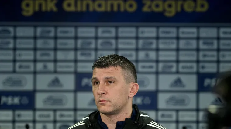 Jakirović se družio s novinarima pa najavio derbi: 'Psiholo&scaron;ki prevažna utakmica'