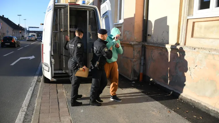 Objavljeni novi detalji užasa u Bjelovaru: Vi&scaron;e puta ga je udario drvenom palicom po glavi i tijelu...