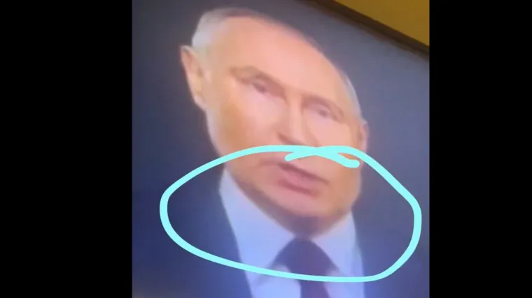 O Putinovoj čestitki bruje mreže: 'Pogledajte mu vrat, nije ni u odijelu! To nije on, već njegov AI dvojnik'